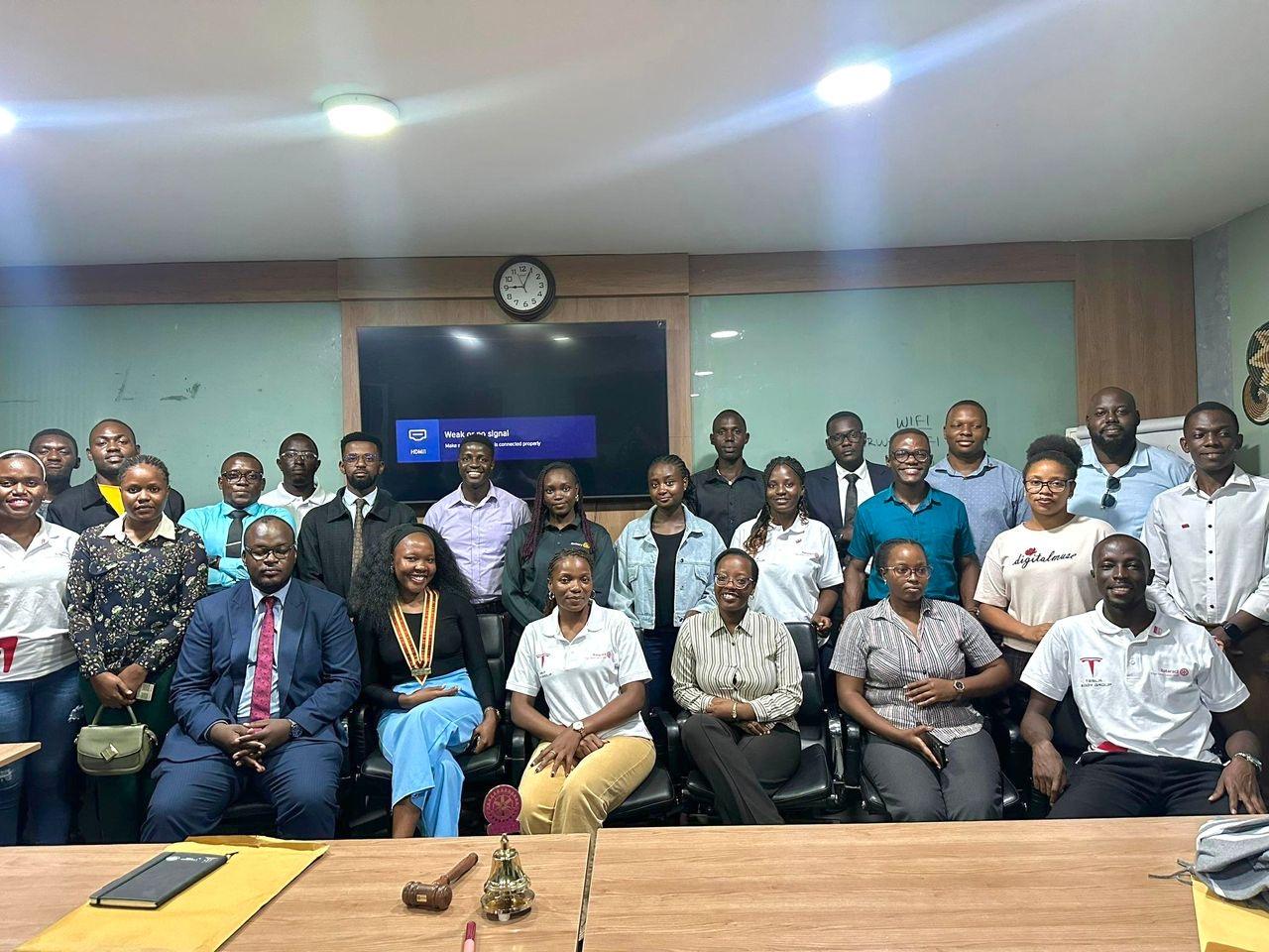 e12e05d2-bc6e-40f4-a232-0f1092d185df